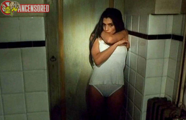 models Ángela Molina 24 years bust photoshoot home