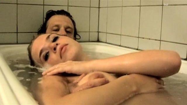 actress Lea Baastrup Rønne 18 years provocative photos beach