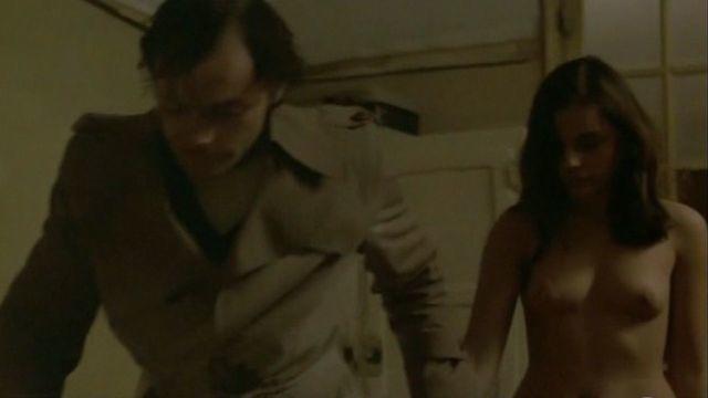 actress Marie Trintignant young bosom foto in public