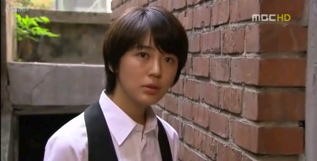 celebritie Geun-young Moon 19 years uncovered snapshot home